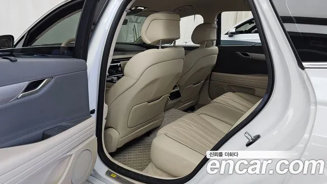 Genesis G80 Бензин 2.5 турбо AWD — Фото автомобиля 25