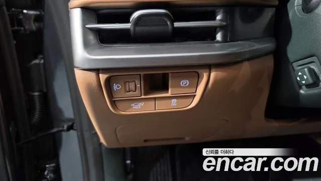 Hyundai Grandeur GN7 — Фото автомобиля 29