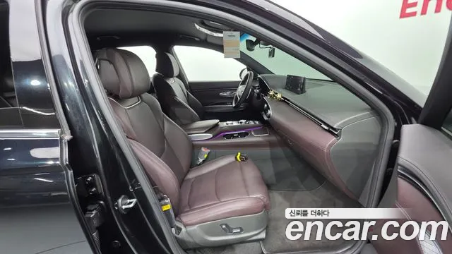 Genesis GV70 2.5T Бензин AWD — Фото автомобиля 9