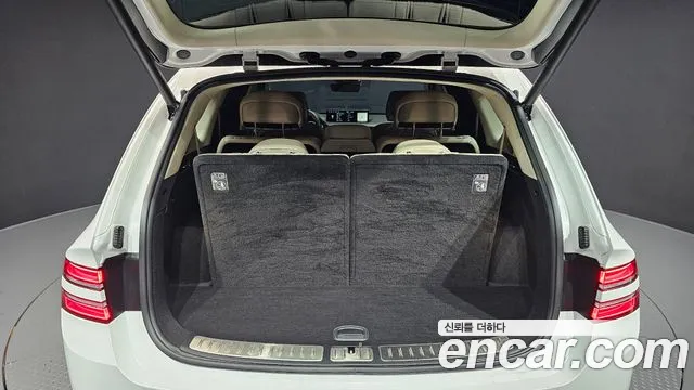 Genesis GV80 — Фото автомобиля 30