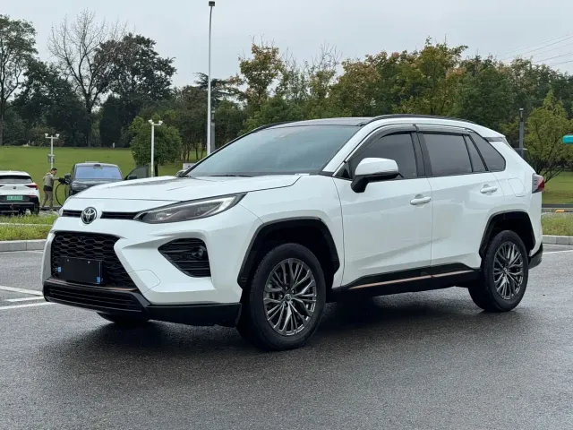 Фотография автомобиля — Toyota Wildlander