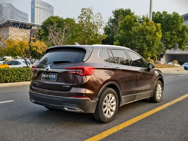 Buick Envision Plus — Фото автомобиля 5