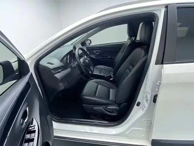 Toyota YARiS L Zhi Xuan — Фото автомобиля 13