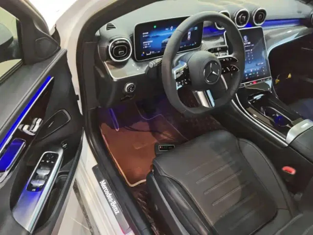 Mercedes-Benz C-Class — Фото автомобиля 15