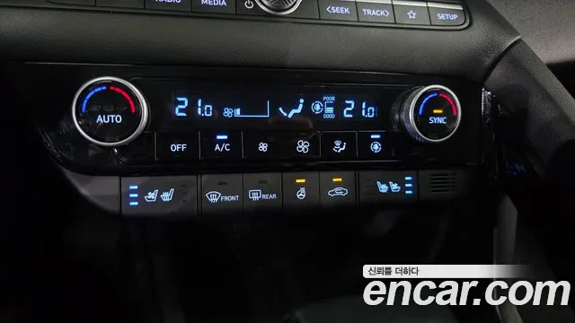 Hyundai Avante CN7 — Фото автомобиля 23