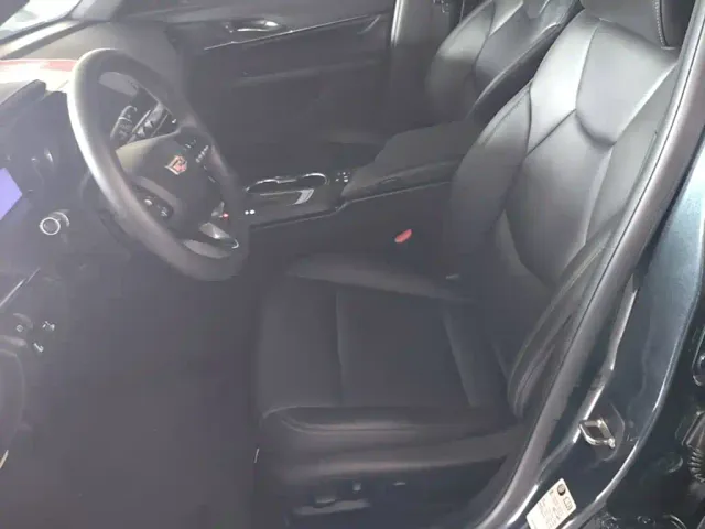 Cadillac CT4 — Фото автомобиля 14
