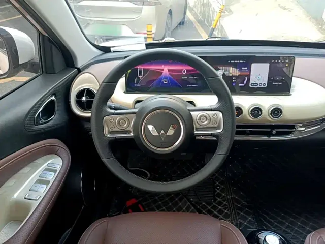 Wuling Bingo — Фото автомобиля 10