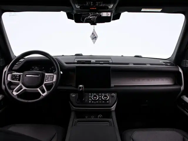 Land Rover Defender — Фото автомобиля 5