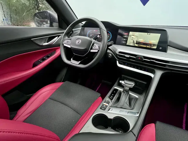 Changan CS35 Plus — Фото автомобиля 4