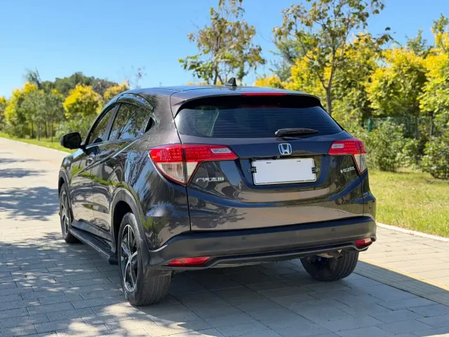 Honda Vezel — Фото автомобиля 23