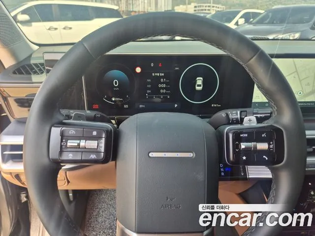 Hyundai Grandeur Grandeur (GN7) 2.5 Бензин 2WD — Фото автомобиля 16