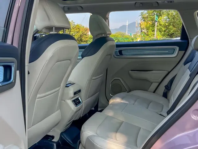 Geely ICON — Фото автомобиля 17