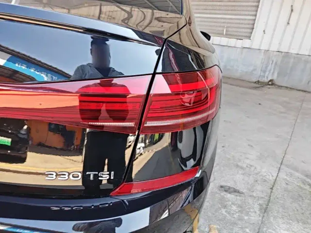 Volkswagen Passat — Фото автомобиля 7
