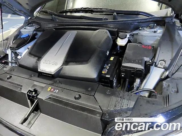Kia EV6 New — Фото автомобиля 19