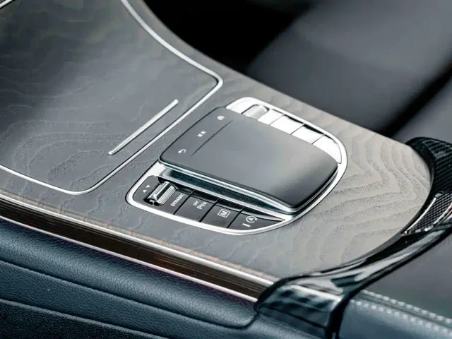 Mercedes-Benz GLC-Class — Фото автомобиля 14