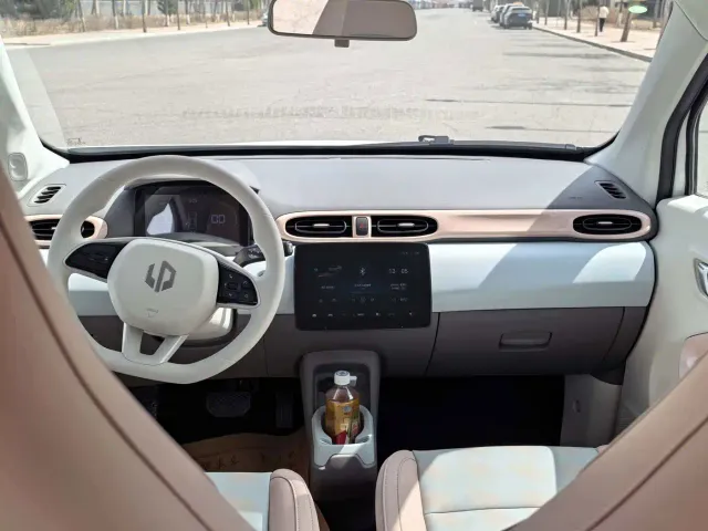 Leapmotor T03 — Фото автомобиля 5