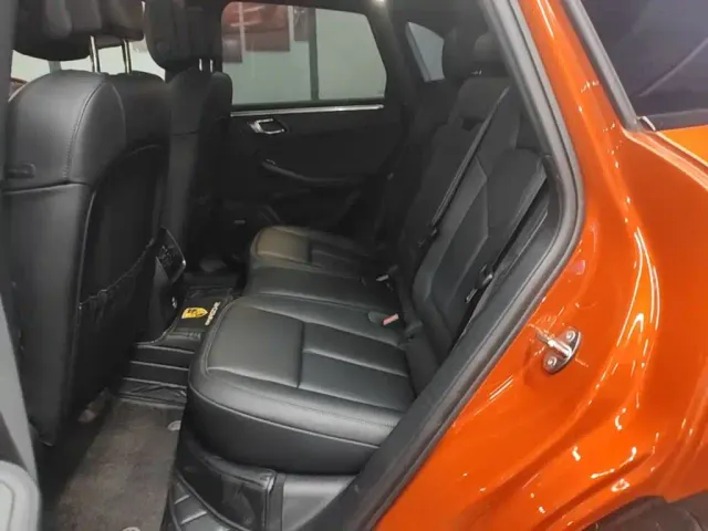 Porsche Macan — Фото автомобиля 16