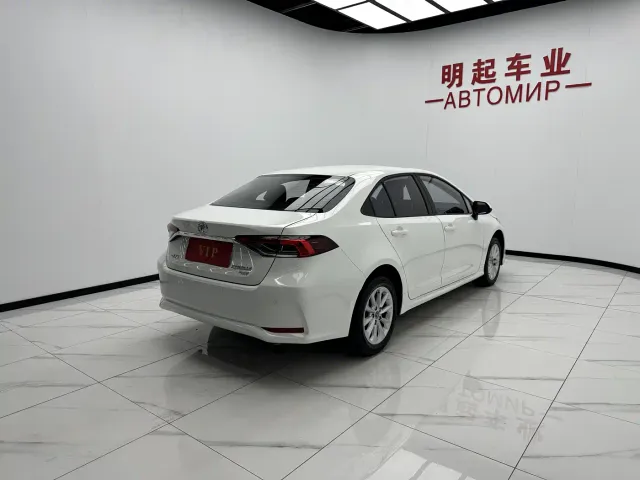 Toyota Corolla — Фото автомобиля 9