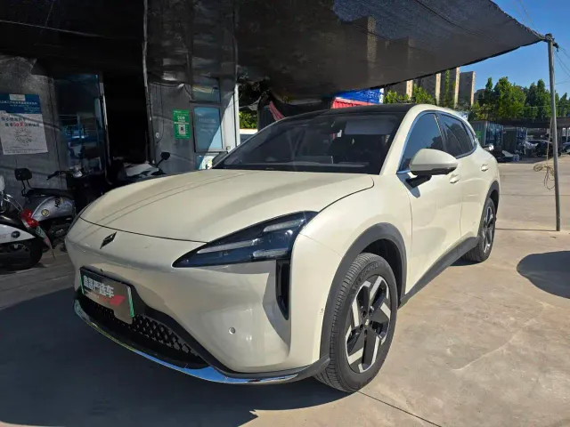 Фотография автомобиля — Baojun Yunhai
