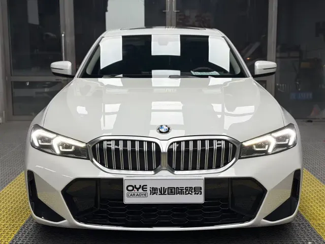 BMW 3 Series — Фото автомобиля 2