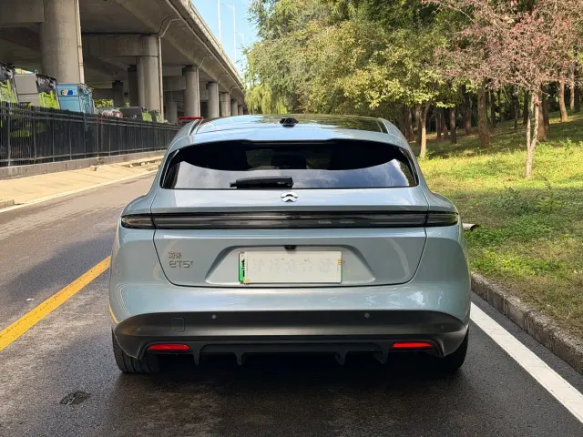 Nio ET5 Touring — Фото автомобиля 5
