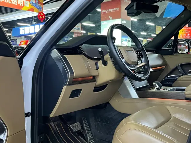 Land Rover Range Rover — Фото автомобиля 7