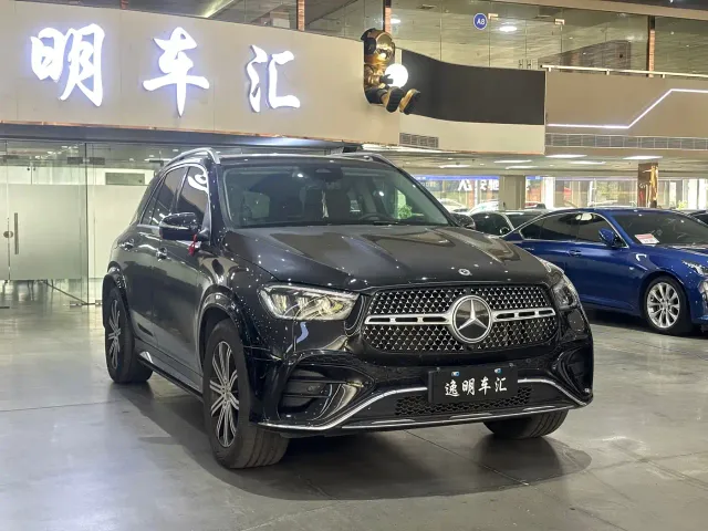 Mercedes-Benz GLE-Class — Фото автомобиля 3