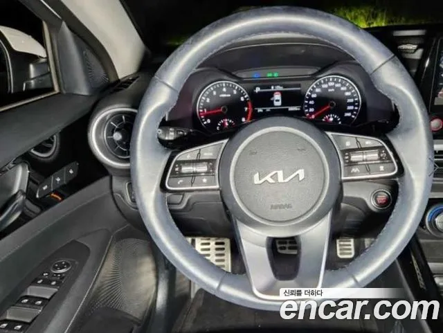 Kia K3 Generation 2 — Фото автомобиля 9