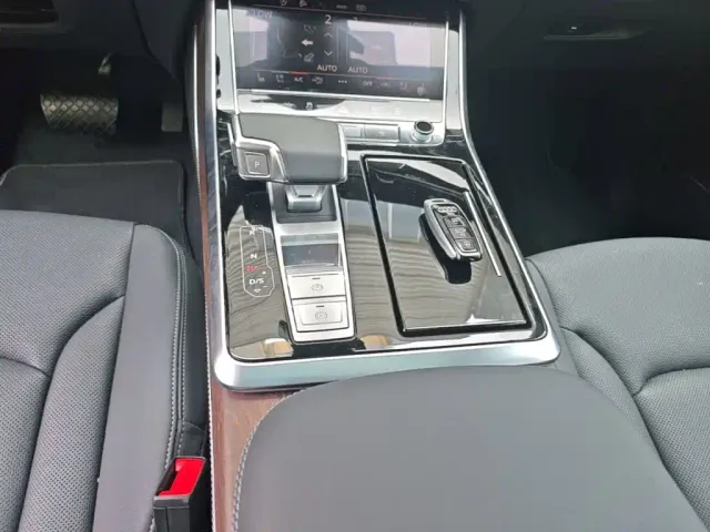 Audi Q7 — Фото автомобиля 13