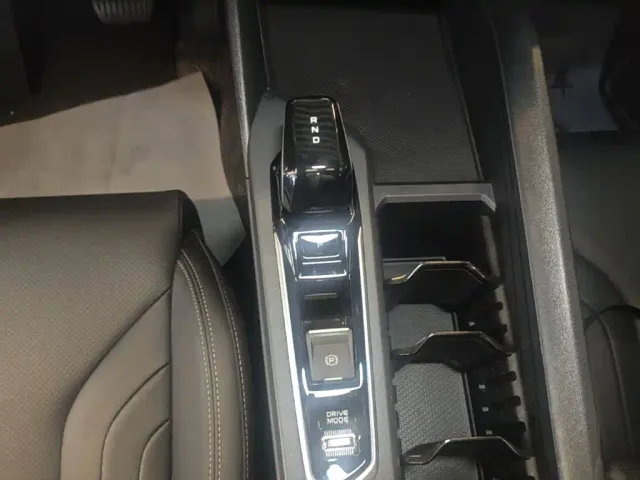 Geely Binrui — Фото автомобиля 13