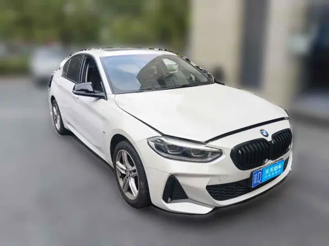 BMW 1 Series — Фото автомобиля 3