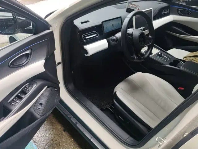 BYD Seal 06 — Фото автомобиля 15