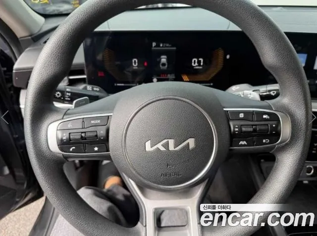 Kia K5 — Фото автомобиля 13