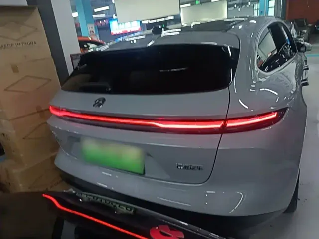 Nio ET5 Touring — Фото автомобиля 5