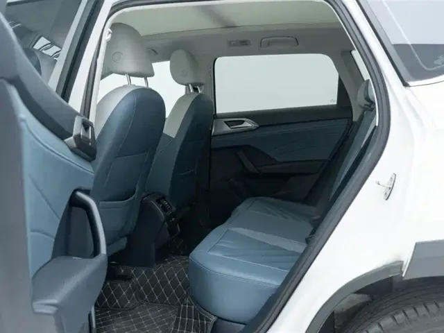 Volkswagen Tharu — Фото автомобиля 17
