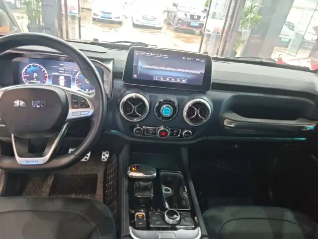 BAIC BJ40 — Фото автомобиля 12