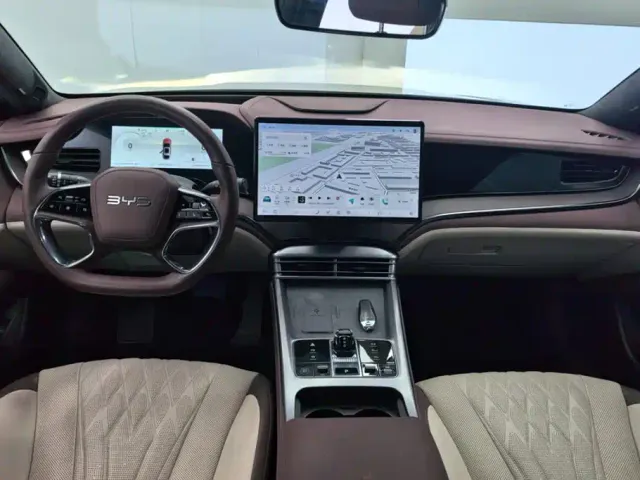 BYD Seal — Фото автомобиля 12