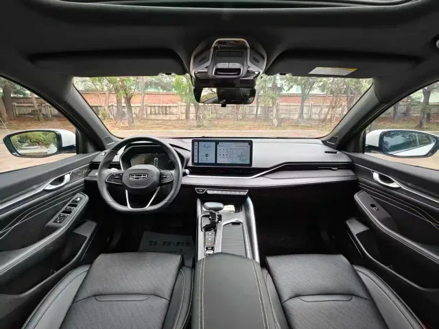 Geely Xingrui — Фото автомобиля 6