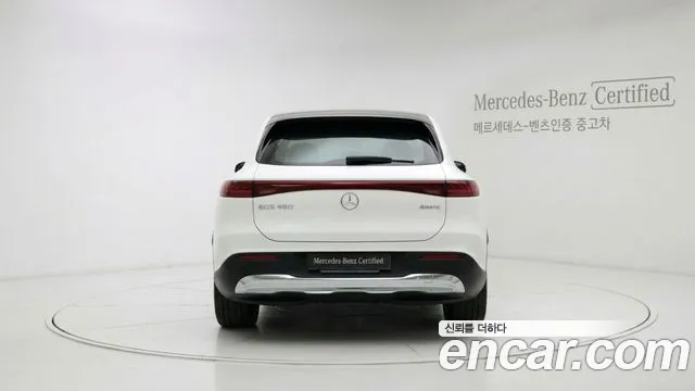 Mercedes-Benz EQS — Фото автомобиля 4