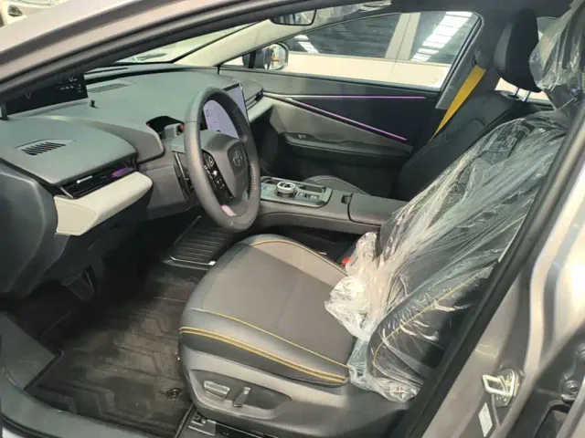 Toyota bZ5 — Фото автомобиля 14