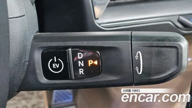 Kia EV9 — Фото автомобиля 12