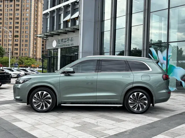 Aito M7 — Фото автомобиля 3