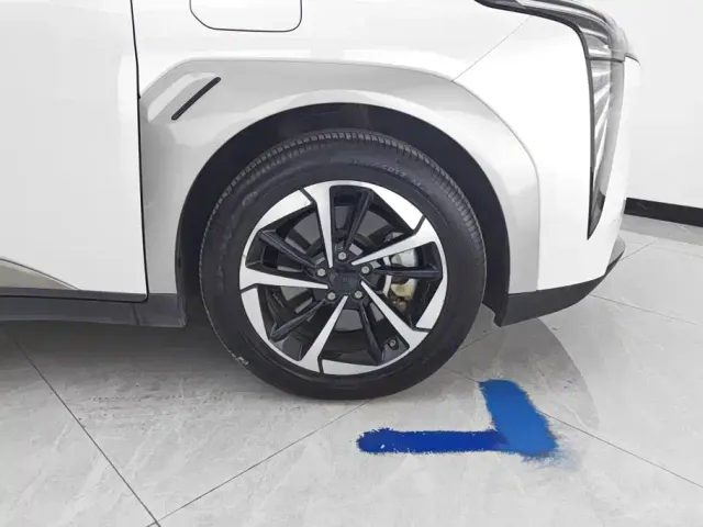 GAC Aion Y — Фото автомобиля 6