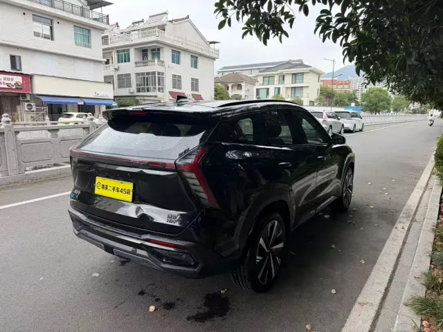 Geely Boyue L — Фото автомобиля 6