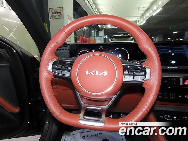 Kia K5 Generation 3 — Фото автомобиля 8