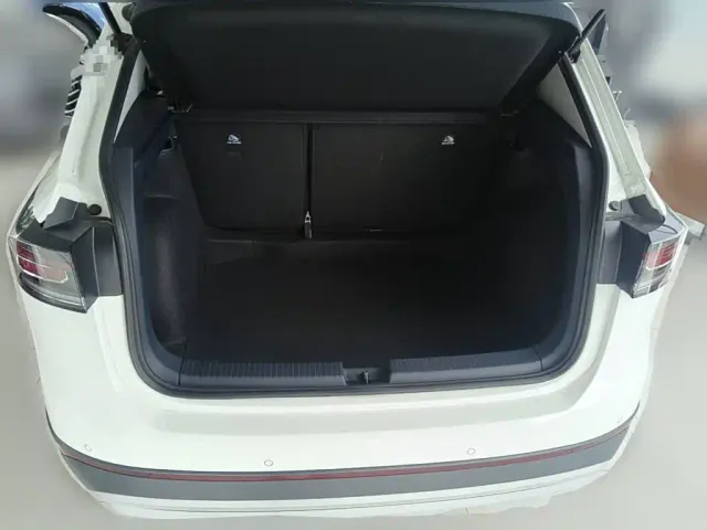 Volkswagen Tharu — Фото автомобиля 13