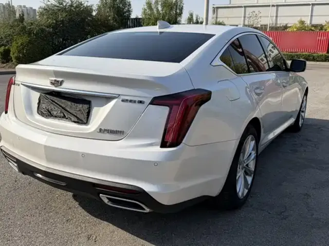 Cadillac CT5 — Фото автомобиля 8