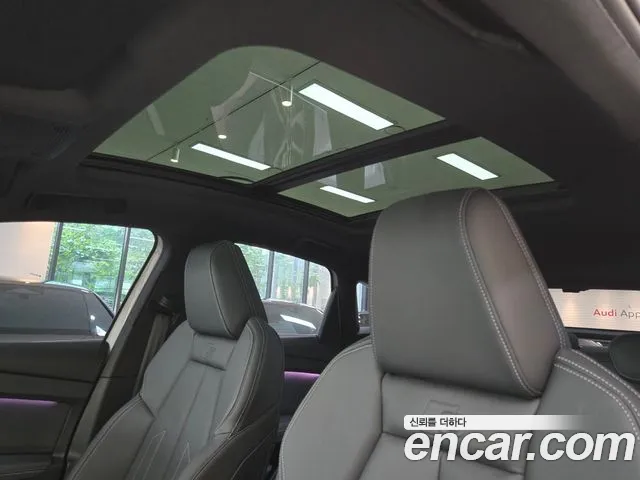 Audi Q4 e-tron — Фото автомобиля 20