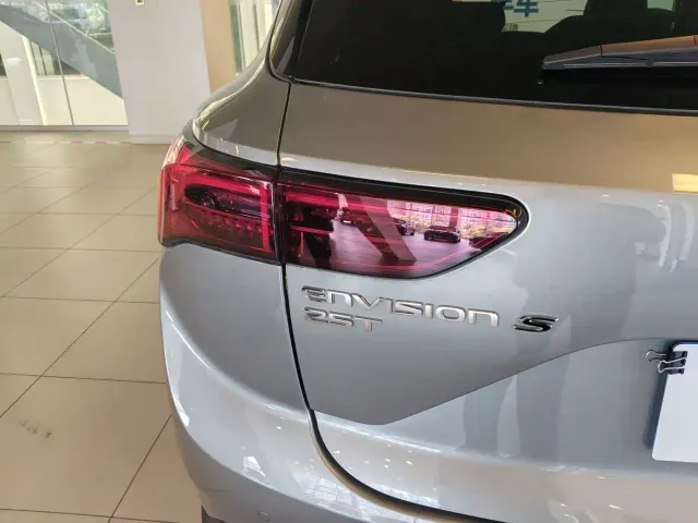 Buick Envision S — Фото автомобиля 29