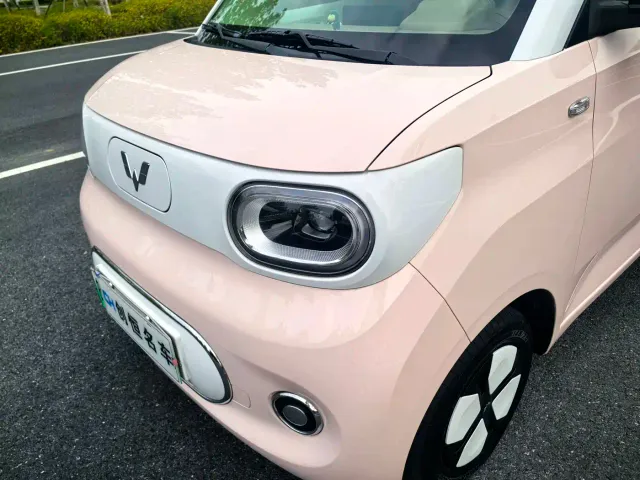 Wuling Hongguang Mini EV — Фото автомобиля 12